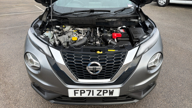 Nissan Juke 1.0 DiG-T 114 Tekna 5dr Petrol Hatchback